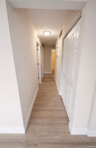 30731 Steinhauer Street, Westland, MI 48186