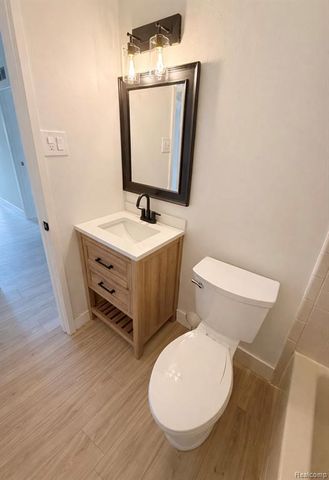 30731 Steinhauer Street, Westland, MI 48186