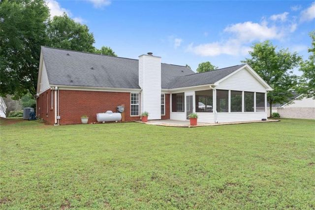 130 Meadow Creek Drive, Jefferson, GA 30549