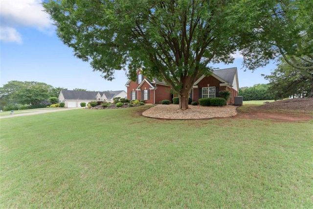 130 Meadow Creek Drive, Jefferson, GA 30549