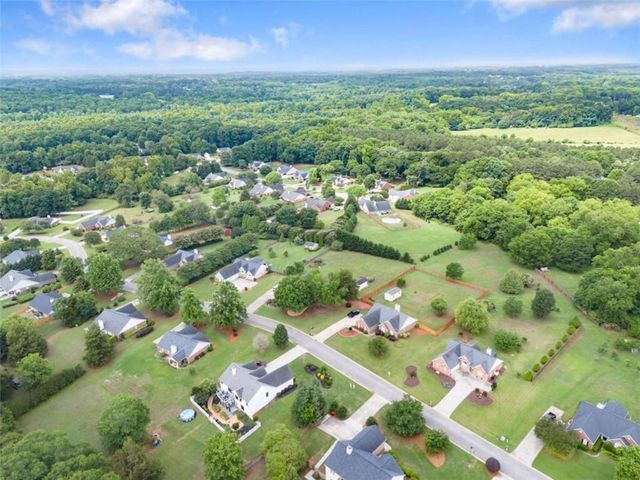 130 Meadow Creek Drive, Jefferson, GA 30549