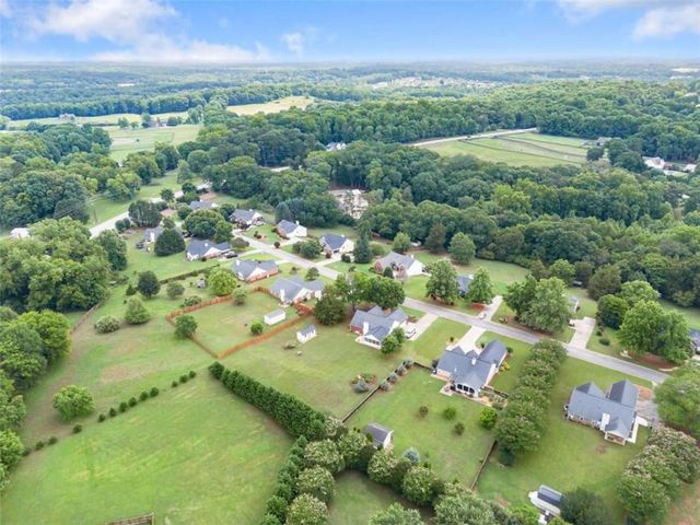 130 Meadow Creek Drive, Jefferson, GA 30549