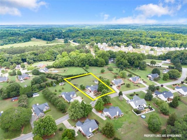 130 Meadow Creek Drive, Jefferson, GA 30549