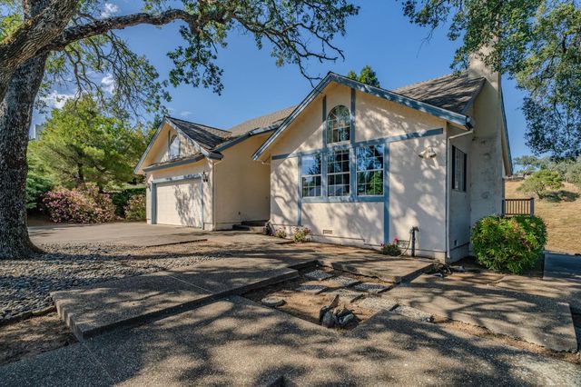 156 Creek View Ct, Sutter Creek, CA 95685
