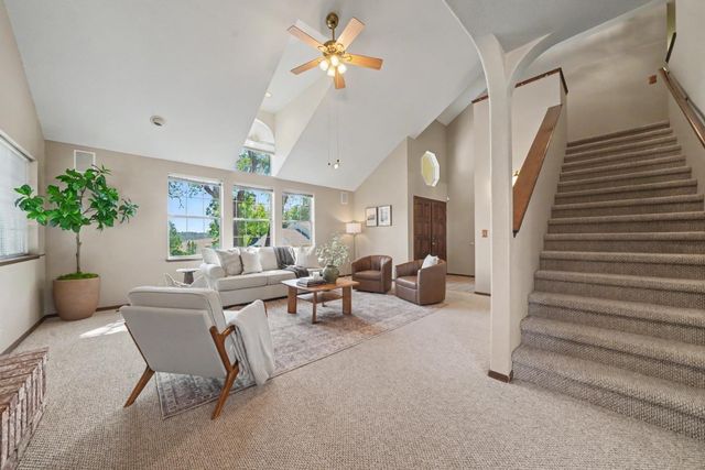 156 Creek View Ct, Sutter Creek, CA 95685