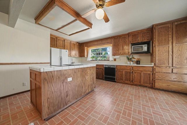 156 Creek View Ct, Sutter Creek, CA 95685