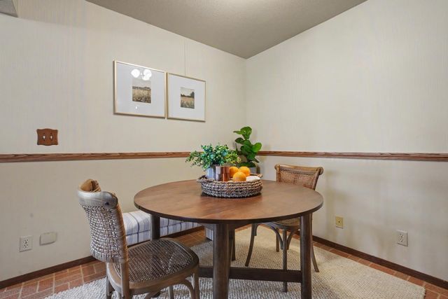 156 Creek View Ct, Sutter Creek, CA 95685