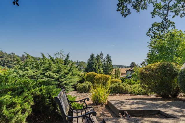 156 Creek View Ct, Sutter Creek, CA 95685