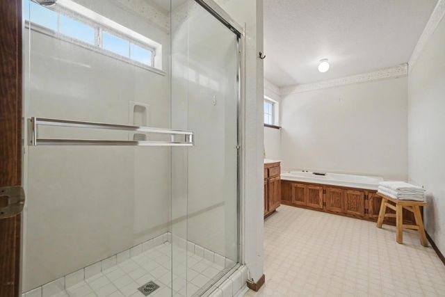 156 Creek View Ct, Sutter Creek, CA 95685