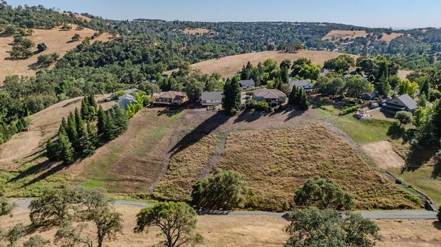 156 Creek View Ct, Sutter Creek, CA 95685