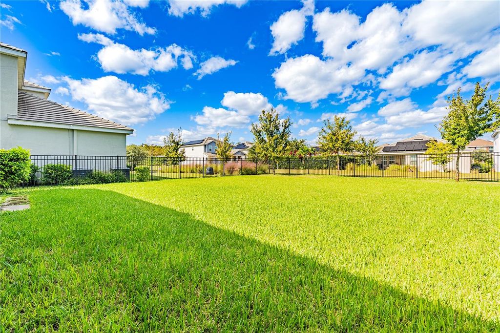 Image 15 of property listing at 12111 IMAGINARY WAY, Orlando, FL 32832