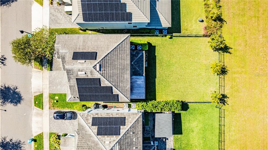 Image 17 of property listing at 12111 IMAGINARY WAY, Orlando, FL 32832