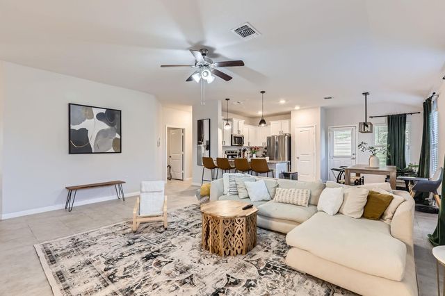 236 Cinnamon LOOP, Burnet, TX 78611