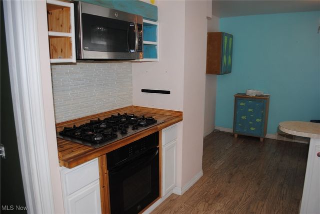 4119 W 220th Street, Fairview Park, OH 44126