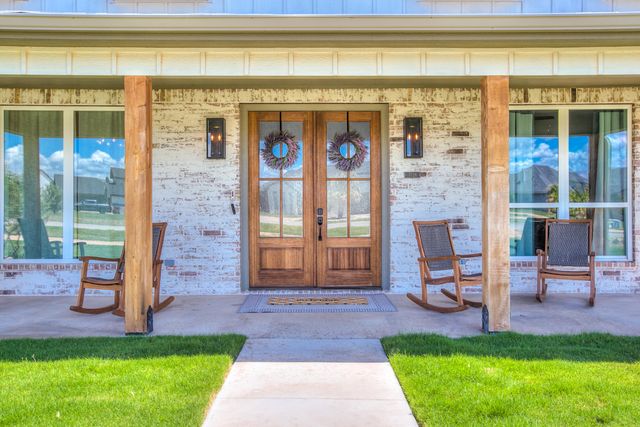 7128 Club Creek Lane, San Angelo, TX 76904