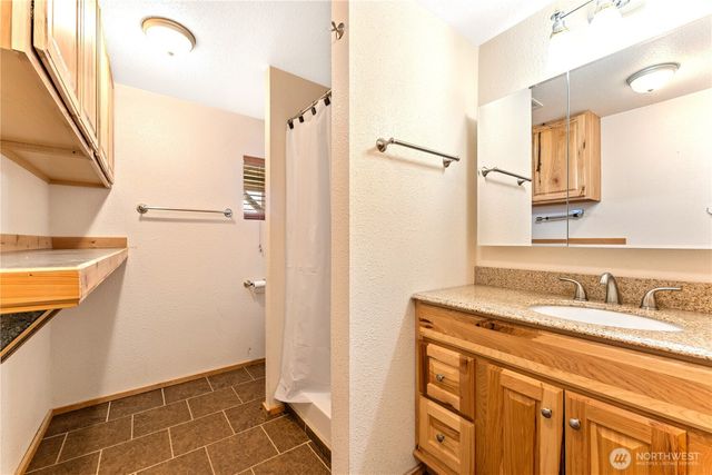 52 Reflection Lane, Chelan, WA 98816