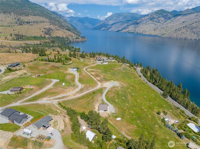 52 Reflection Lane, Chelan, WA 98816