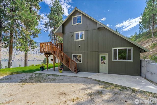 52 Reflection Lane, Chelan, WA 98816