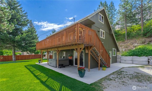 52 Reflection Lane, Chelan, WA 98816