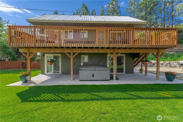 52 Reflection Lane, Chelan, WA 98816