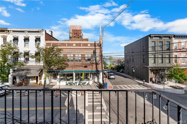 50 N Broadway 11, Nyack, NY 10960