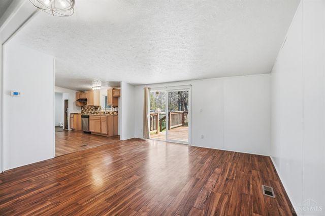 4133 W Fork Ridge Drive, Williamsburg Twp, OH 45103