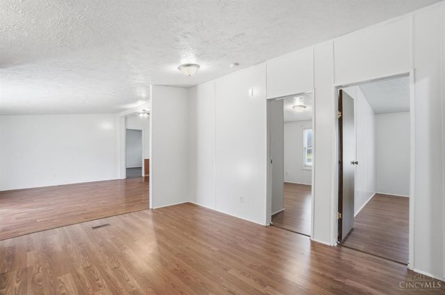 4133 W Fork Ridge Drive, Williamsburg Twp, OH 45103