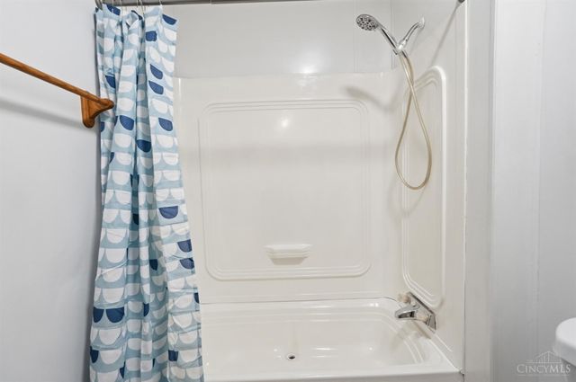 4133 W Fork Ridge Drive, Williamsburg Twp, OH 45103