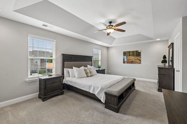 1629 Drakes Creek Rd, Hendersonville, TN 37075