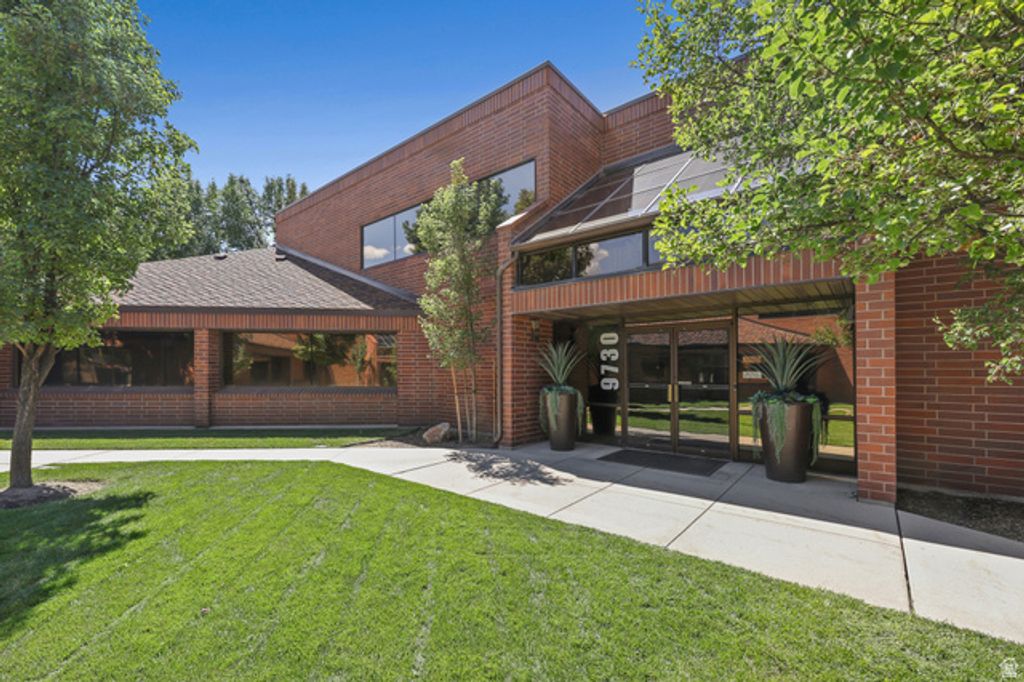 9730 S 700 E, Sandy, UT 84070 — photo 3
