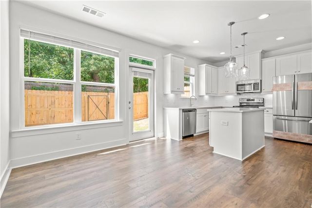 161 Auburn Valley Way, Auburn, GA 30011