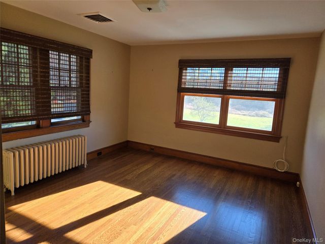 100 Salem Road, Pound Ridge, NY 10576