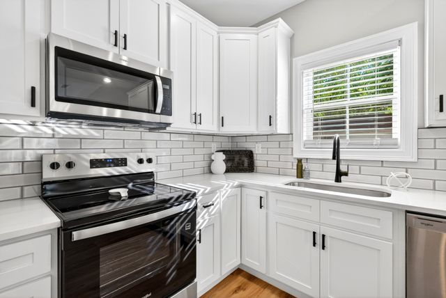 359 Third St, Guthrie, KY 42234