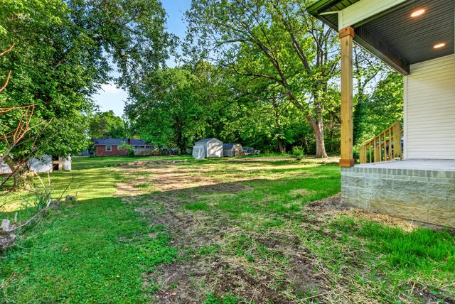 359 Third St, Guthrie, KY 42234