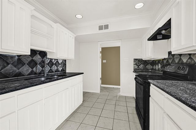 22831 Millgate Drive, Spring, TX 77373