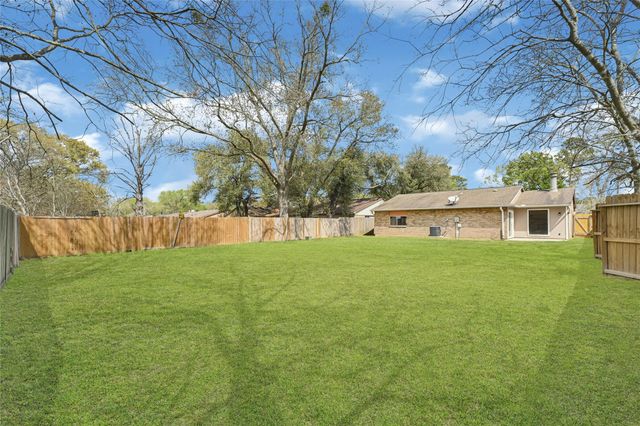 22831 Millgate Drive, Spring, TX 77373