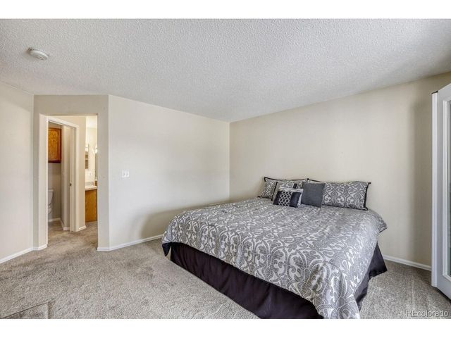 11190 W Aqueduct Dr, Littleton, CO 80127