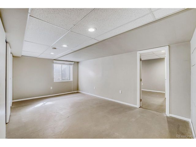 11190 W Aqueduct Dr, Littleton, CO 80127