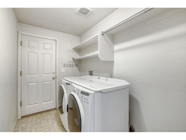 11190 W Aqueduct Dr, Littleton, CO 80127