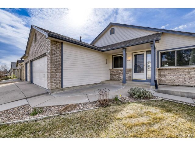 11190 W Aqueduct Dr, Littleton, CO 80127