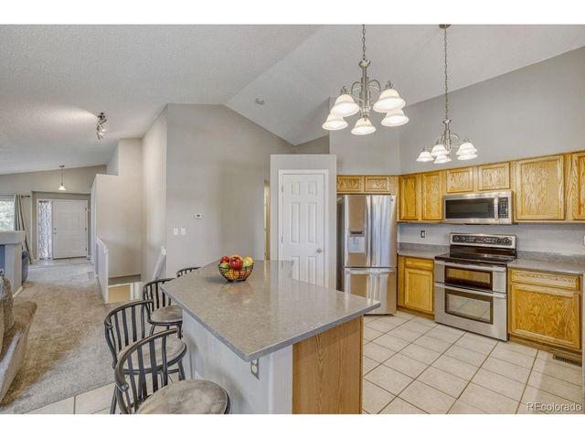 11190 W Aqueduct Dr, Littleton, CO 80127