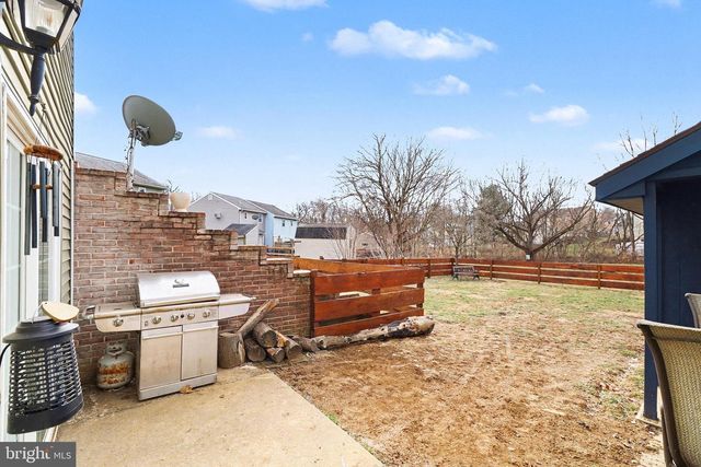 438 LARKSPUR LOOP, Lancaster, PA 17602