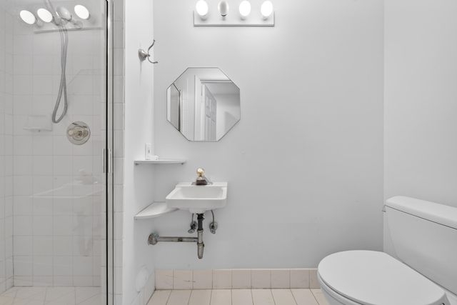 1998 NE 7TH Street 103, Deerfield Beach, FL 33441