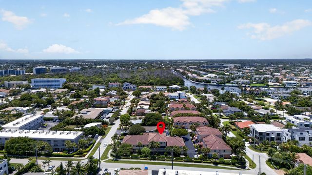 1998 NE 7TH Street 103, Deerfield Beach, FL 33441