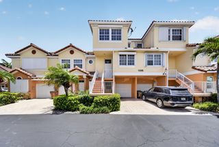 1998 NE 7TH Street 103, Deerfield Beach, FL 33441