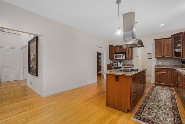 20 Bailey Boulevard, East Greenwich, RI 02818