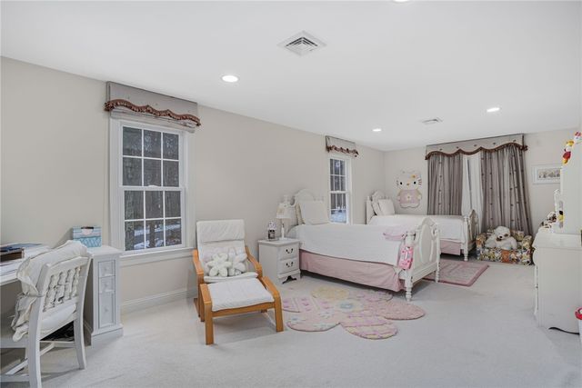 20 Bailey Boulevard, East Greenwich, RI 02818