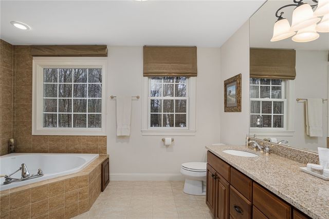 20 Bailey Boulevard, East Greenwich, RI 02818