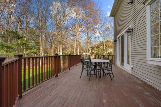 20 Bailey Boulevard, East Greenwich, RI 02818