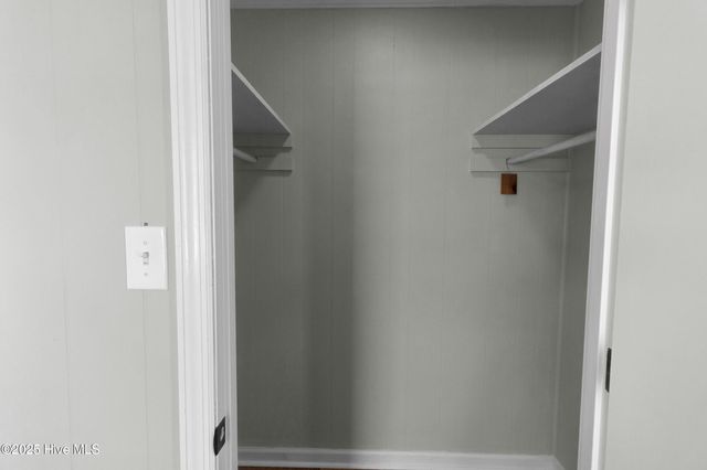 16 Elm Street, Vandemere, NC 28587